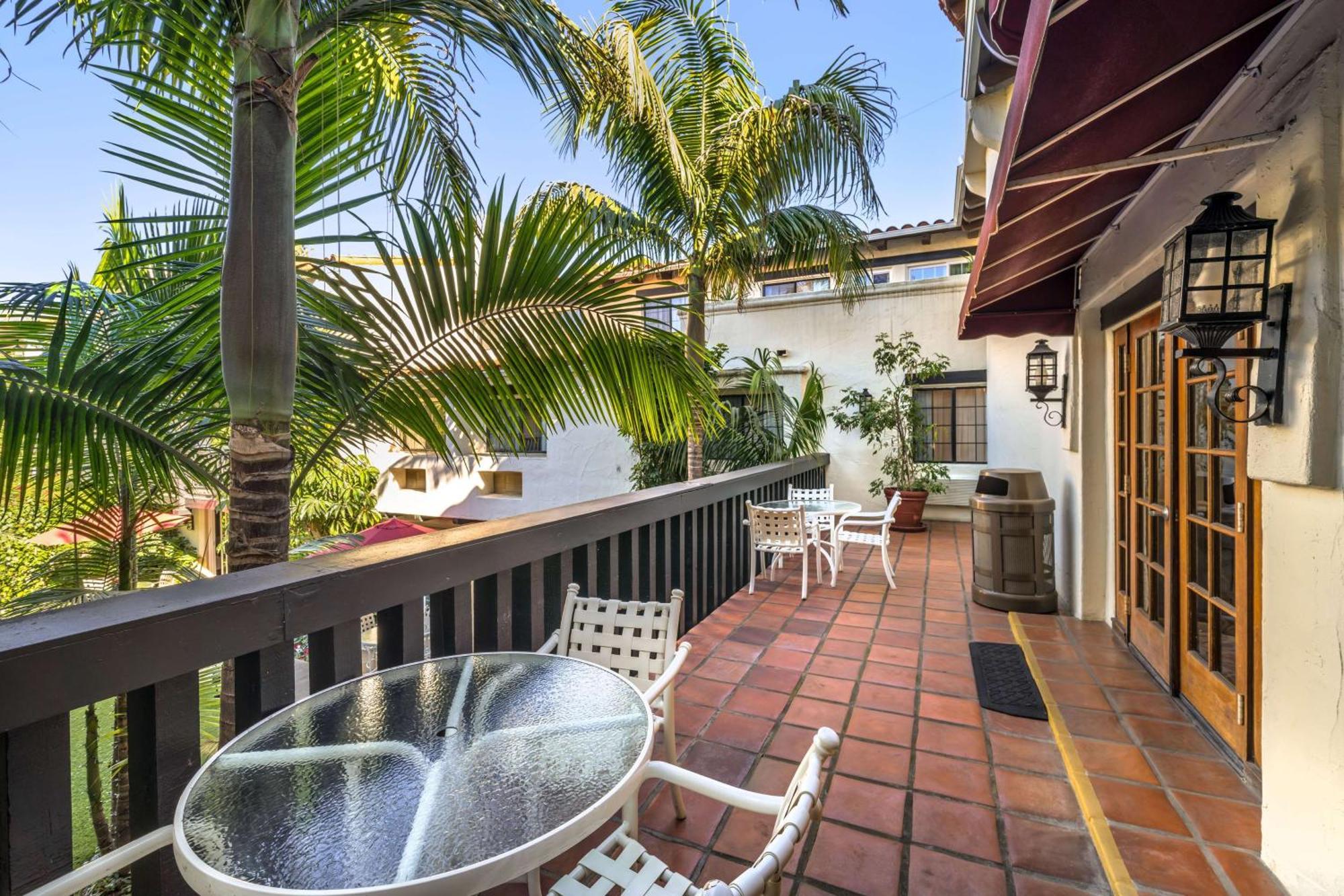 Western 4* Carpinteria
