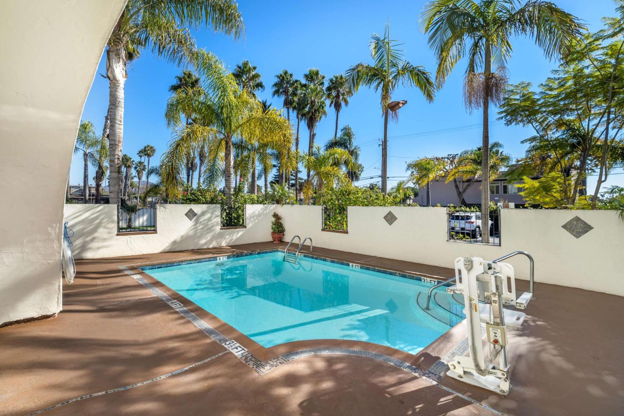 Western Hotel Carpinteria